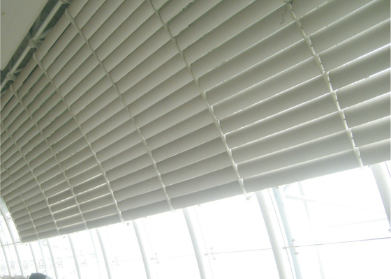 O perfil de alumínio decorativo de construção protege as cortinas perfuradas de alumínio da parede interior ou exterior
