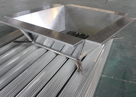 O favo de mel de alumínio revestido de pintura americano de PPG PVDF cobre com forma feito-à-medida