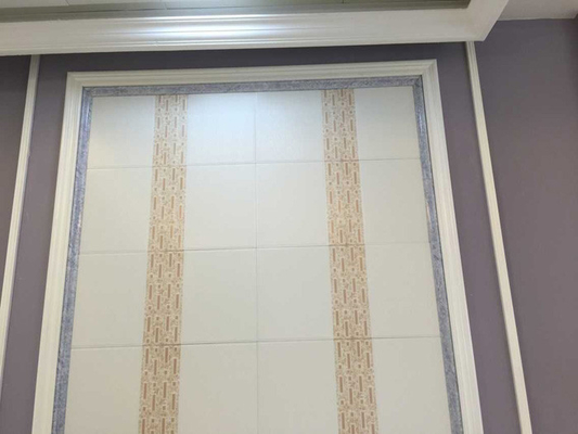 Os painéis de teto clássicos do banheiro classificam a liga de alumínio 325mm x 325mm do AA