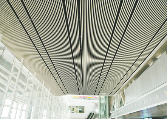 Teto linear tubular de alumínio do metal do nível superior, diâmetro falso branco do teto 50mm do museu